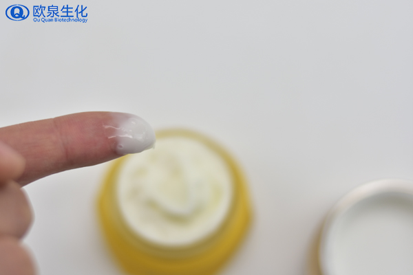 美妝廠家：活性修護霜的作用你知道嗎？-歐泉生化